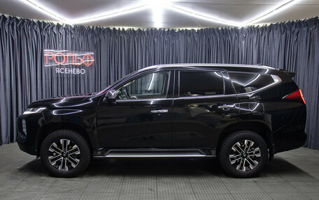 Mitsubishi Montero Sport, 2023 год, 4 498 000 рублей, 8 фотография