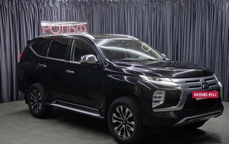 Mitsubishi Montero Sport, 2023 год, 4 498 000 рублей, 3 фотография