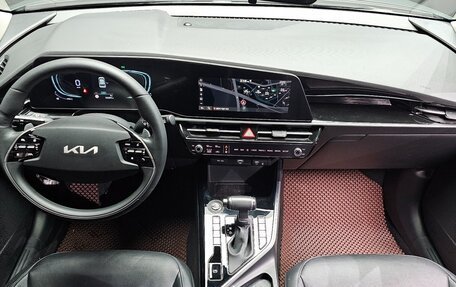 KIA Niro, 2022 год, 2 100 000 рублей, 8 фотография