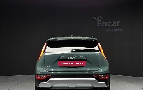 KIA Niro, 2022 год, 2 100 000 рублей, 3 фотография