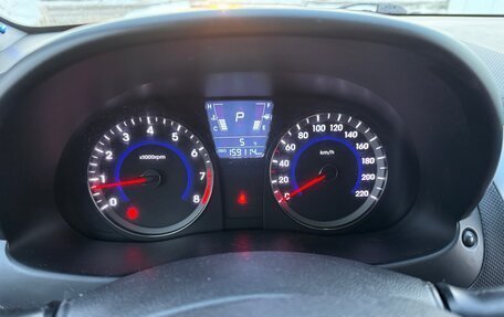 Hyundai Solaris II рестайлинг, 2014 год, 1 000 000 рублей, 13 фотография