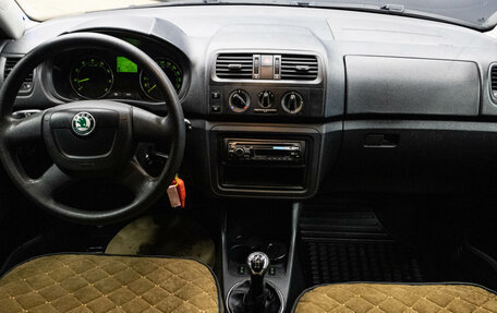 Skoda Fabia II, 2012 год, 639 000 рублей, 5 фотография