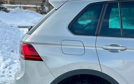 Volkswagen Tiguan II, 2019 год, 2 990 000 рублей, 7 фотография