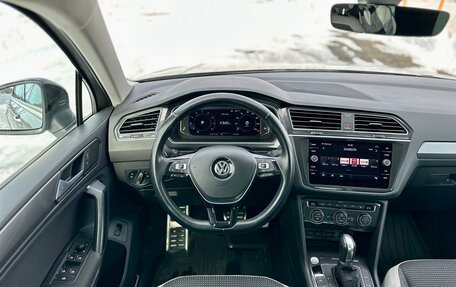 Volkswagen Tiguan II, 2019 год, 2 990 000 рублей, 12 фотография