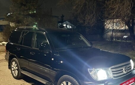 Toyota Land Cruiser 100 рестайлинг 2, 2006 год, 1 949 000 рублей, 15 фотография