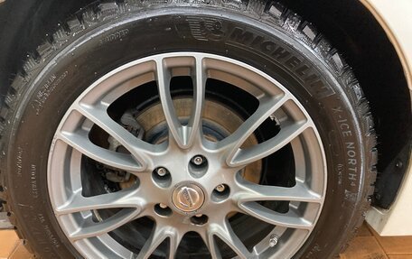 Nissan Leaf II, 2019 год, 2 100 000 рублей, 14 фотография