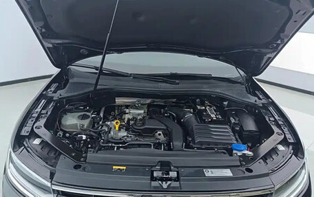 Volkswagen Tiguan II, 2022 год, 2 000 855 рублей, 11 фотография