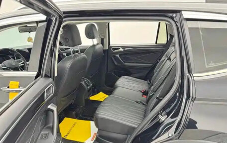 Volkswagen Tiguan II, 2022 год, 1 980 855 рублей, 14 фотография