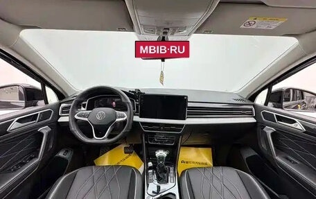 Volkswagen Tiguan II, 2022 год, 1 980 855 рублей, 11 фотография