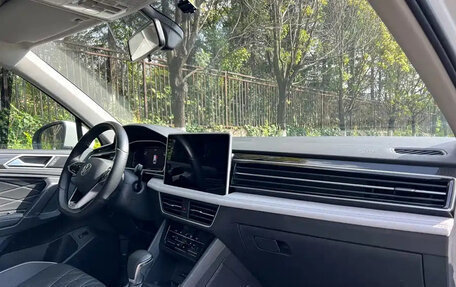 Volkswagen Tiguan II, 2022 год, 2 200 855 рублей, 10 фотография