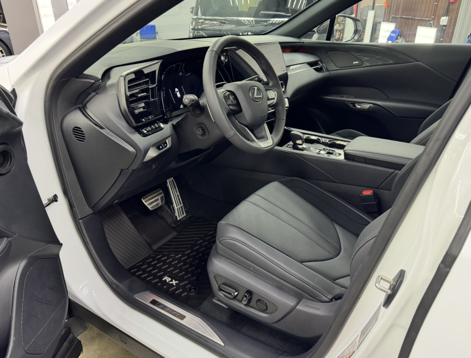 Lexus RX IV рестайлинг, 2026 год, 12 500 000 рублей, 8 фотография