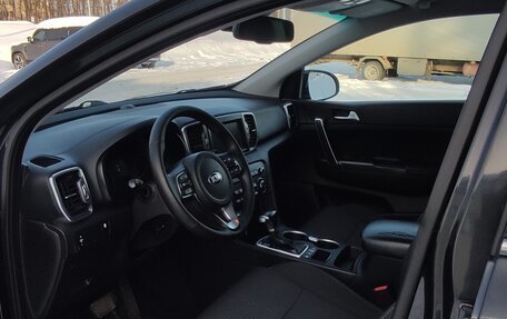 KIA Sportage IV рестайлинг, 2017 год, 1 999 000 рублей, 9 фотография