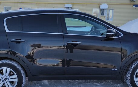 KIA Sportage IV рестайлинг, 2017 год, 1 999 000 рублей, 6 фотография