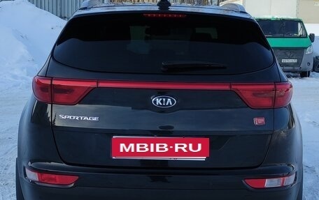 KIA Sportage IV рестайлинг, 2017 год, 1 999 000 рублей, 4 фотография