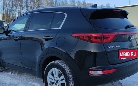 KIA Sportage IV рестайлинг, 2017 год, 1 999 000 рублей, 3 фотография