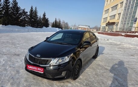 KIA Rio III рестайлинг, 2015 год, 1 040 000 рублей, 1 фотография