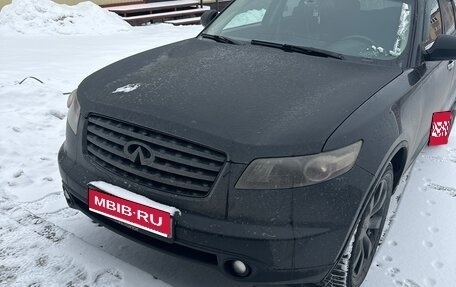 Infiniti FX I, 2004 год, 750 000 рублей, 1 фотография