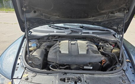 Volkswagen Touareg III, 2005 год, 890 000 рублей, 6 фотография