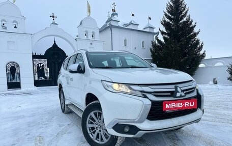 Mitsubishi Pajero Sport III рестайлинг, 2019 год, 1 780 000 рублей, 4 фотография