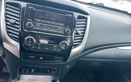 Mitsubishi Pajero Sport III рестайлинг, 2019 год, 1 780 000 рублей, 11 фотография