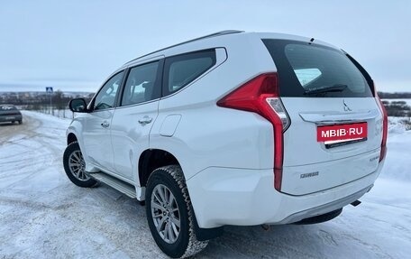 Mitsubishi Pajero Sport III рестайлинг, 2019 год, 1 780 000 рублей, 6 фотография