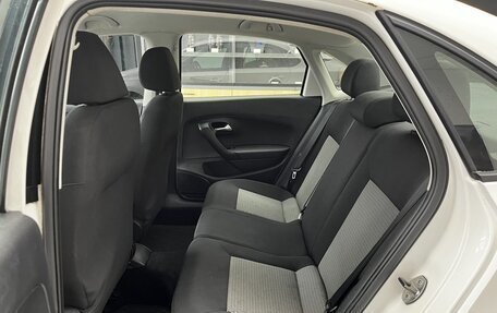 Volkswagen Polo VI (EU Market), 2012 год, 680 000 рублей, 14 фотография