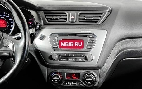 KIA Rio III рестайлинг, 2013 год, 800 000 рублей, 18 фотография