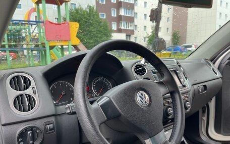 Volkswagen Tiguan I, 2008 год, 990 000 рублей, 3 фотография