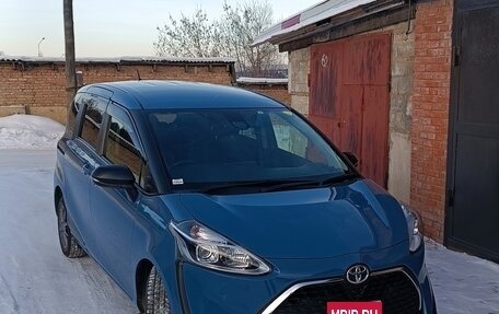 Toyota Sienta II, 2021 год, 1 630 000 рублей, 7 фотография