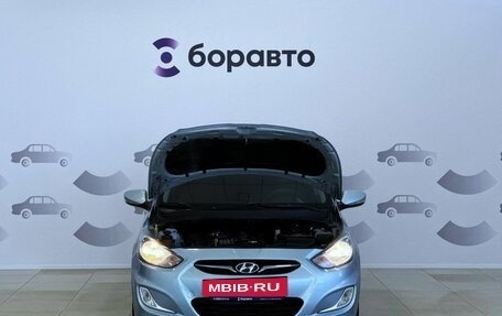 Hyundai Solaris II рестайлинг, 2012 год, 780 000 рублей, 4 фотография