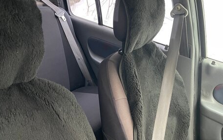 Renault Clio III, 2001 год, 160 000 рублей, 12 фотография