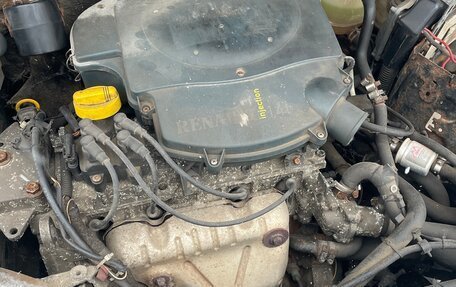 Renault Clio III, 2001 год, 160 000 рублей, 15 фотография