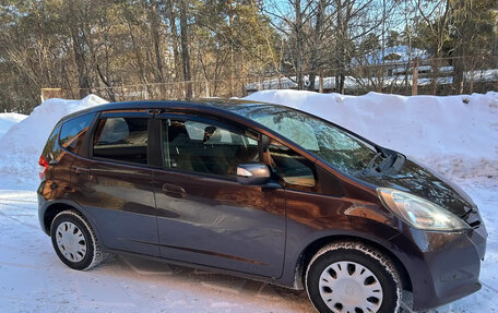 Honda Fit III, 2013 год, 965 000 рублей, 2 фотография