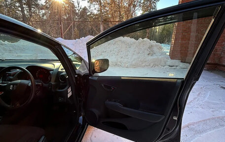 Honda Fit III, 2013 год, 965 000 рублей, 11 фотография