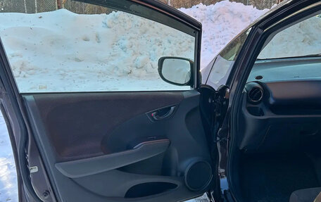 Honda Fit III, 2013 год, 965 000 рублей, 12 фотография