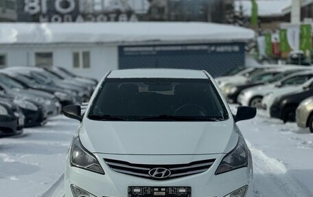 Hyundai Solaris II рестайлинг, 2016 год, 779 000 рублей, 3 фотография