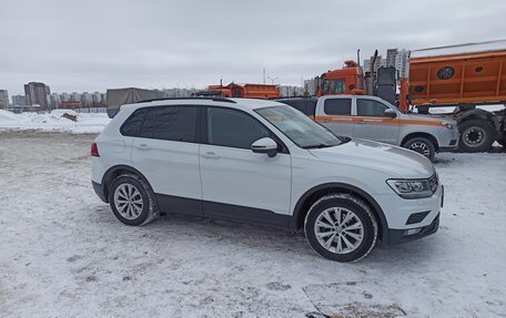 Volkswagen Tiguan II, 2020 год, 2 550 000 рублей, 1 фотография