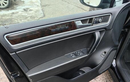 Volkswagen Touareg III, 2013 год, 2 890 000 рублей, 11 фотография