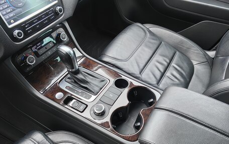 Volkswagen Touareg III, 2013 год, 2 890 000 рублей, 15 фотография