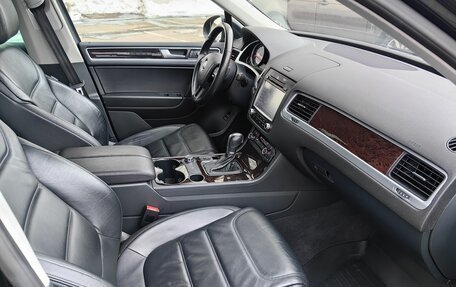 Volkswagen Touareg III, 2013 год, 2 890 000 рублей, 19 фотография
