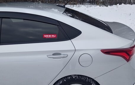 Hyundai Solaris II рестайлинг, 2017 год, 1 100 000 рублей, 4 фотография