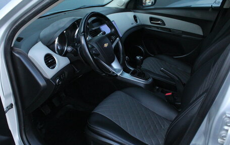 Chevrolet Cruze II, 2011 год, 710 000 рублей, 6 фотография