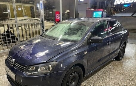 Volkswagen Polo VI (EU Market), 2014 год, 320 000 рублей, 2 фотография