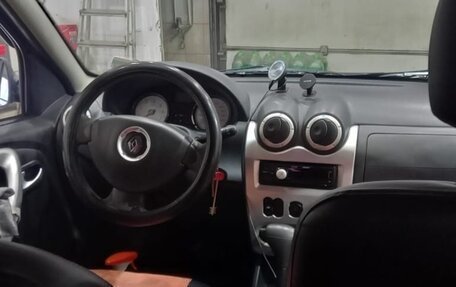 Renault Sandero I, 2012 год, 700 000 рублей, 4 фотография