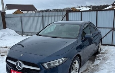 Mercedes-Benz A-Класс, 2019 год, 2 199 000 рублей, 1 фотография