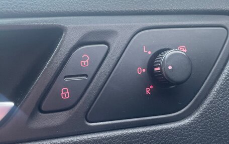 Volkswagen Jetta III, 2013 год, 999 990 рублей, 15 фотография