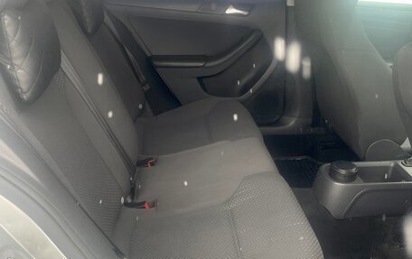 Volkswagen Jetta III, 2013 год, 999 990 рублей, 17 фотография