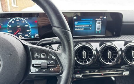 Mercedes-Benz A-Класс, 2019 год, 2 199 000 рублей, 4 фотография