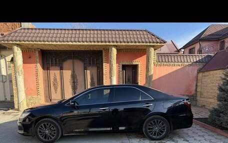 Toyota Camry, 2015 год, 1 799 000 рублей, 5 фотография