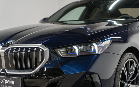 BMW 5 серия, 2025 год, 9 890 000 рублей, 2 фотография